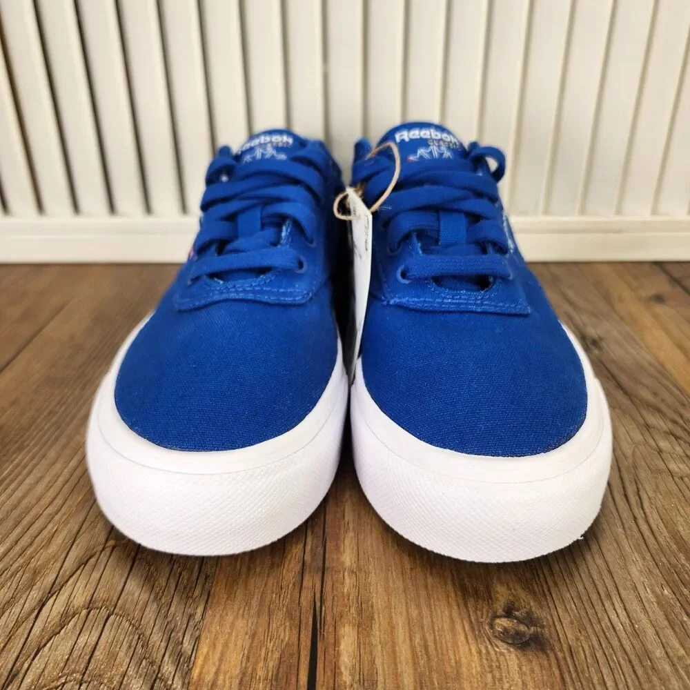 Reebok Club C Coast Kids Sz 4 Blue White Streetwear Tennis Sneakers Shoes Q46142